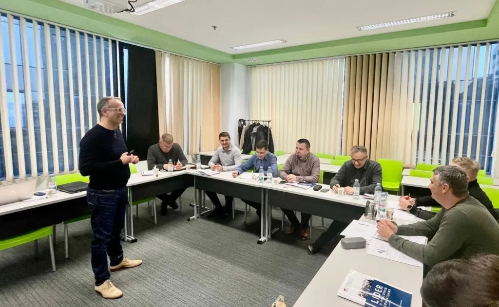 Postanite izvrsni u prodaji usluga